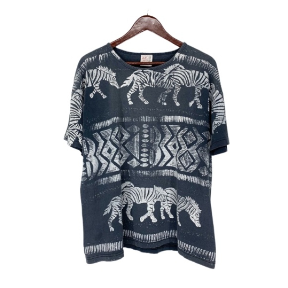 Vintage EZL Oversized Tribal Zebra Graphic Gray Short Sleeve Crew Neck Tee
